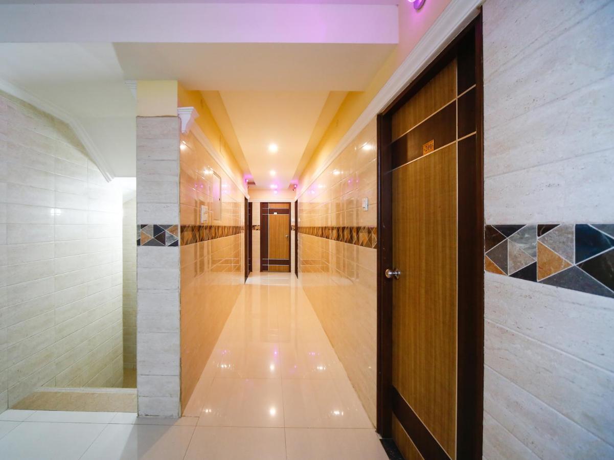 Pleasant Days Hotel Chennai Esterno foto